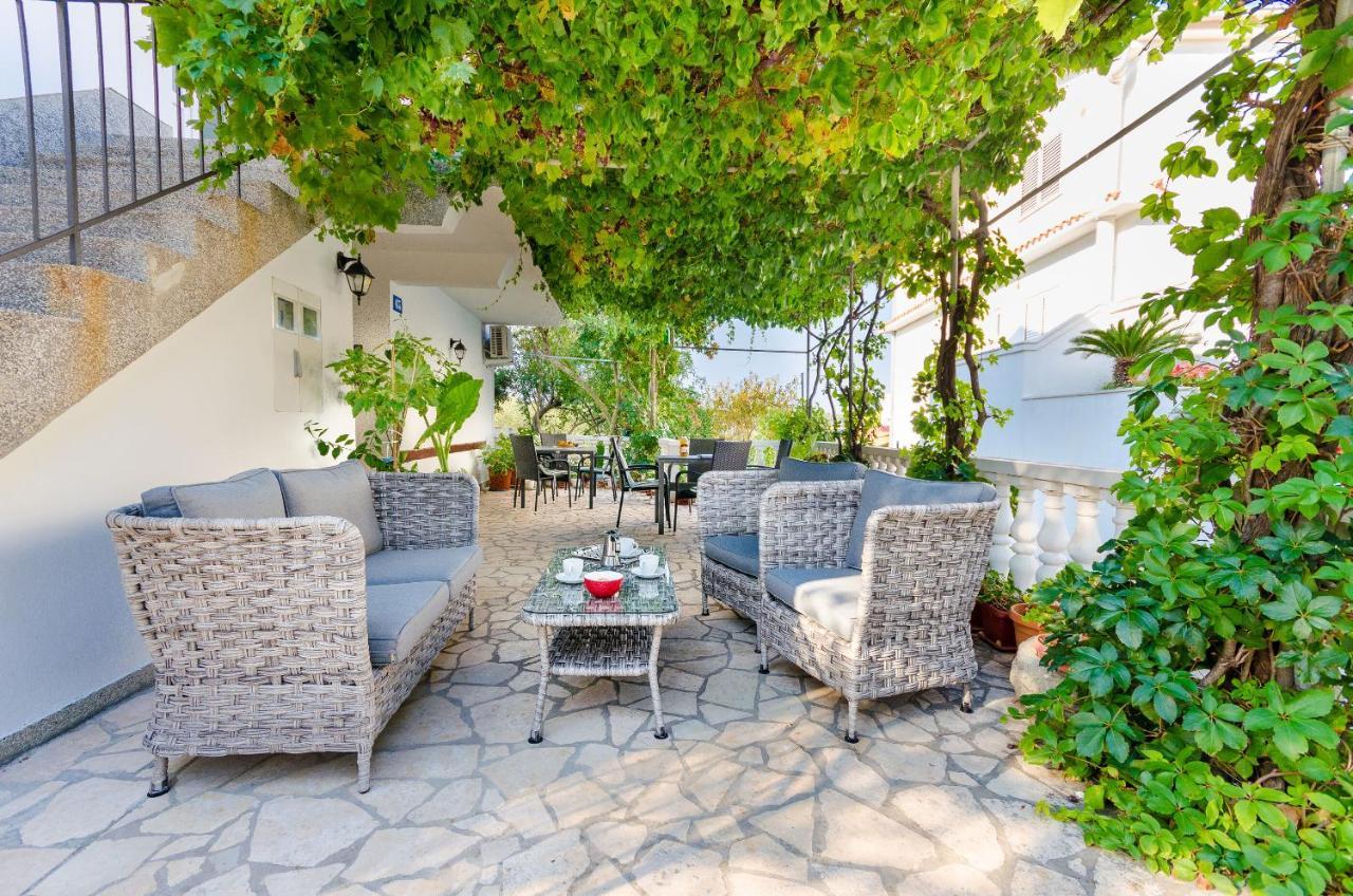 Apartments And Rooms Bianca Barbat na Rabu 外观 照片