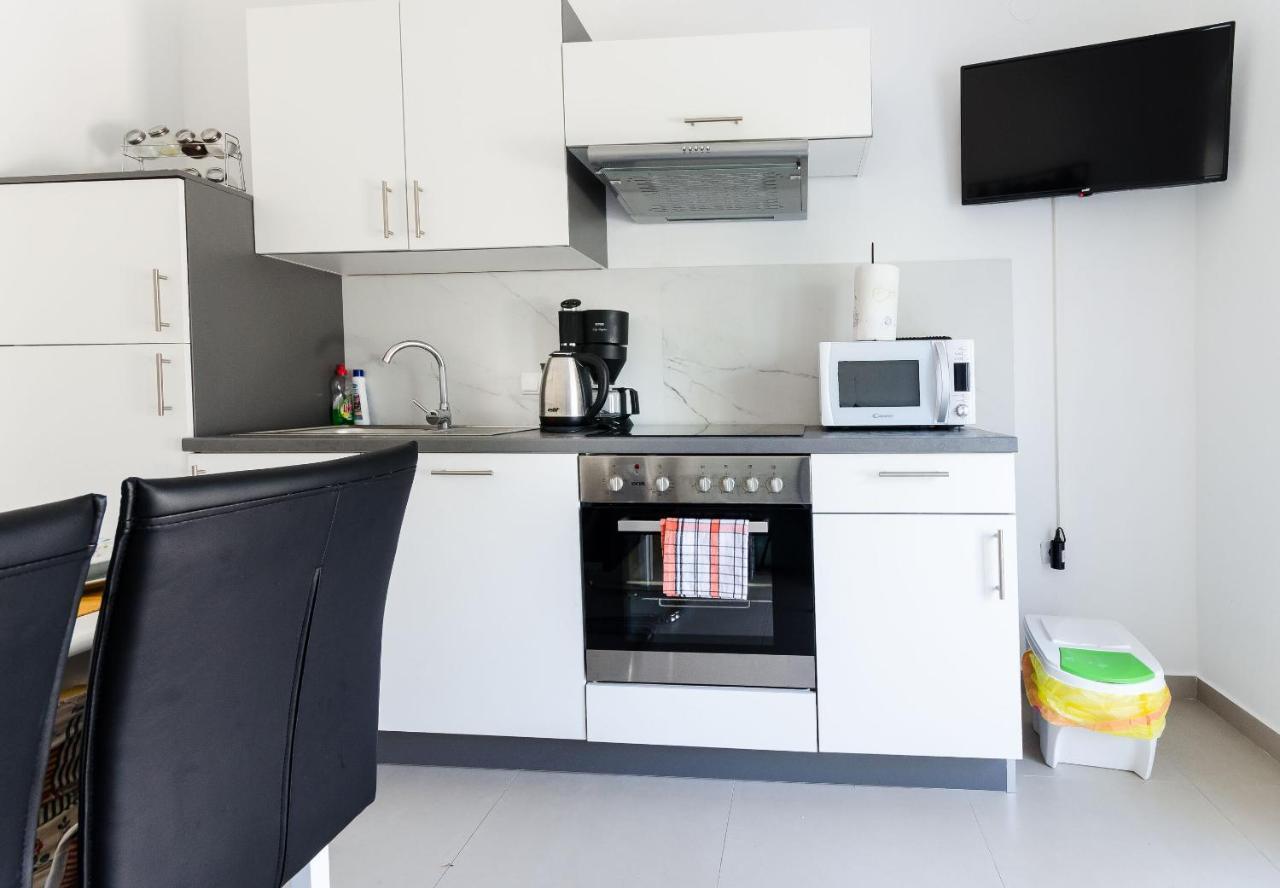 Apartments And Rooms Bianca Barbat na Rabu 外观 照片