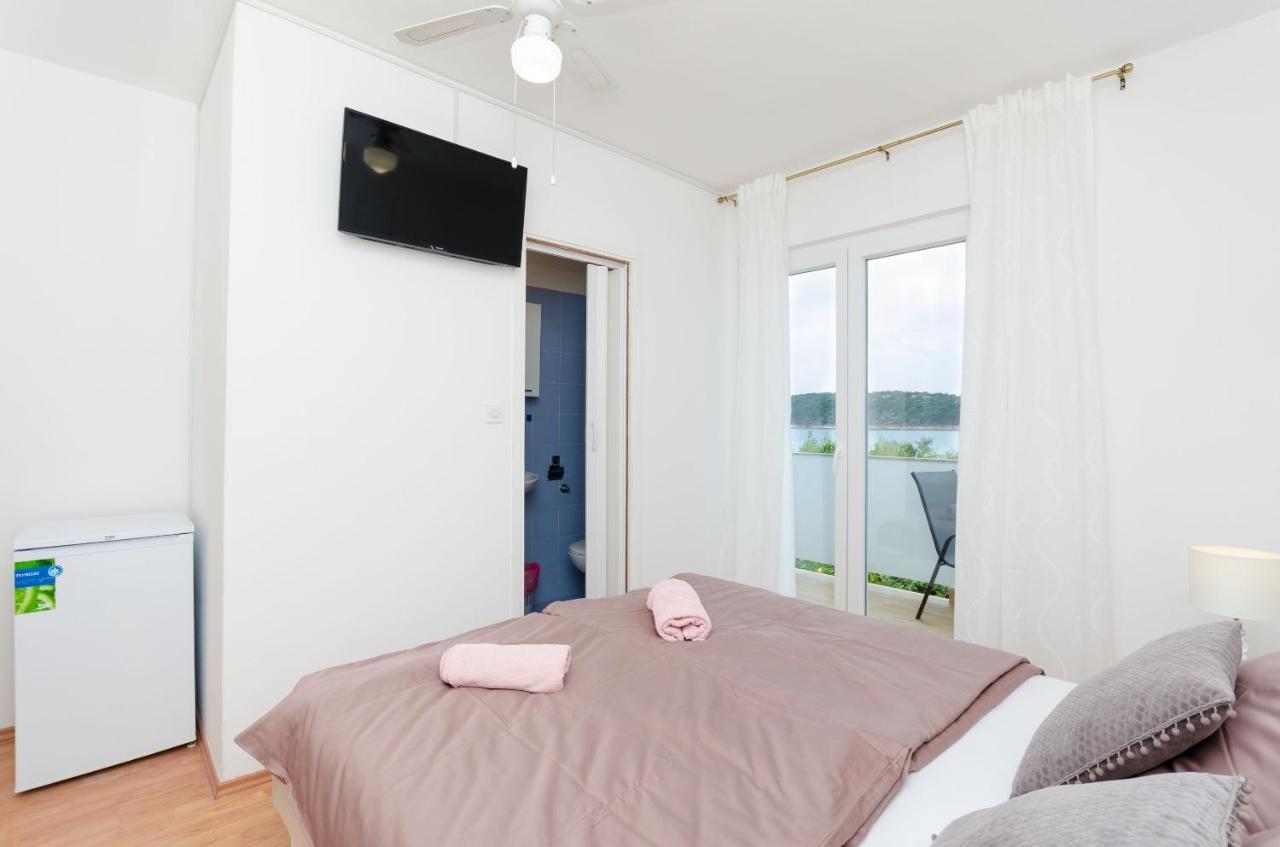 Apartments And Rooms Bianca Barbat na Rabu 外观 照片