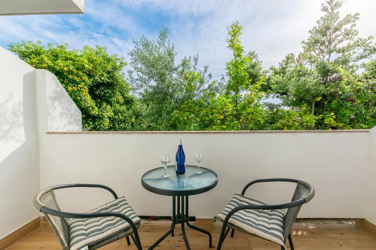 Apartments And Rooms Bianca Barbat na Rabu 外观 照片