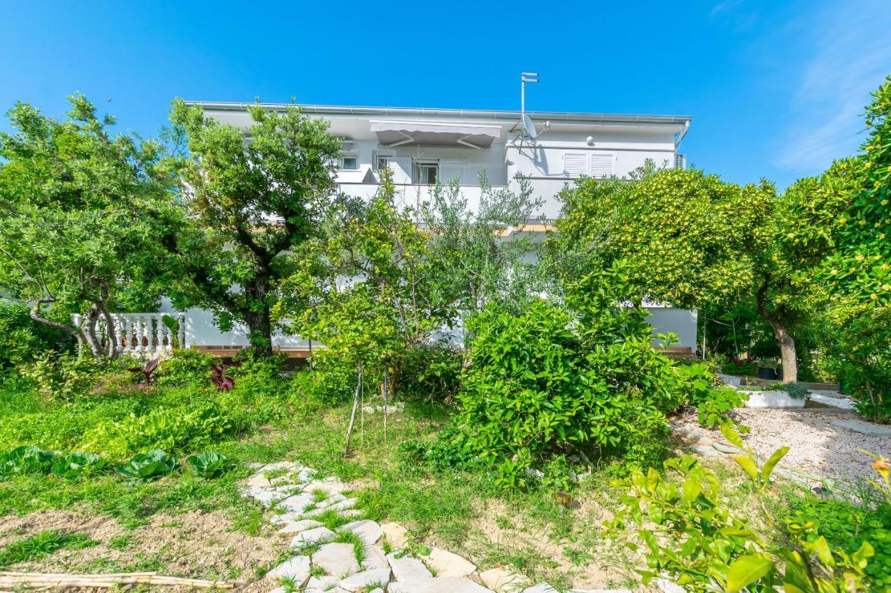 Apartments And Rooms Bianca Barbat na Rabu 外观 照片